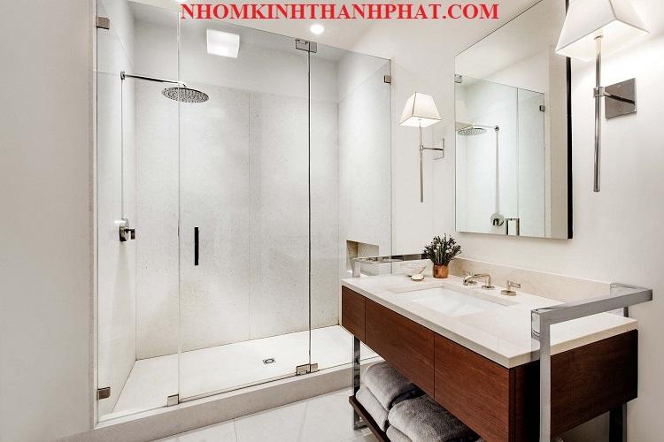 Phòng tắm kính, vách kính phòng tắm đẹp và giá rẻ nhất hiện nay